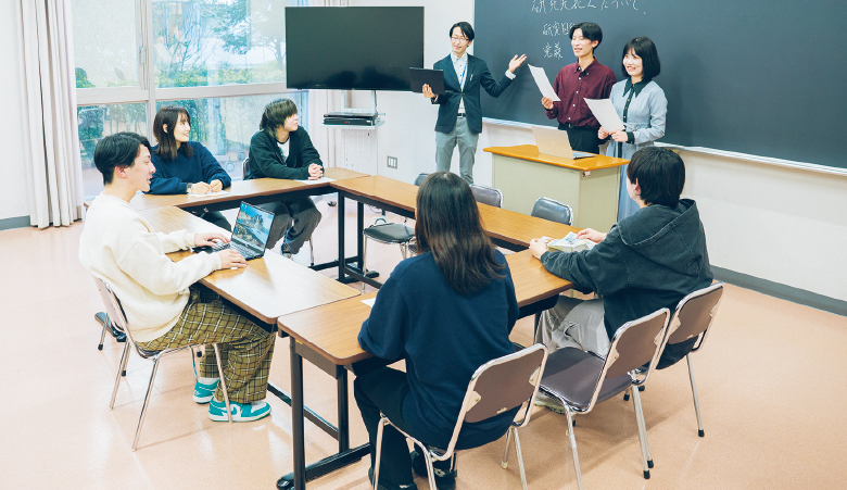 学生をサポートするきめ細かな学び